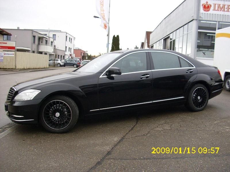Gebraucht Mercedes S350 306 PS (225 kW) 2012 Schwarz Limousine