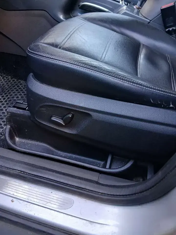 Gebraucht Ford Kuga Titanium 140 PS (102 kW) 2009 Grau SUV