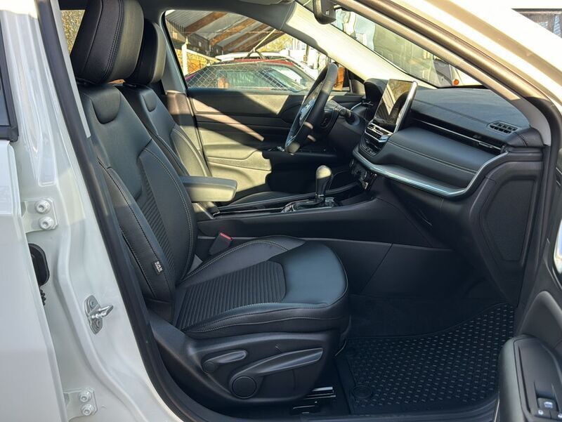 Gebraucht Jeep Compass Limited 131 PS (96 kW) 2024 Weiß SUV