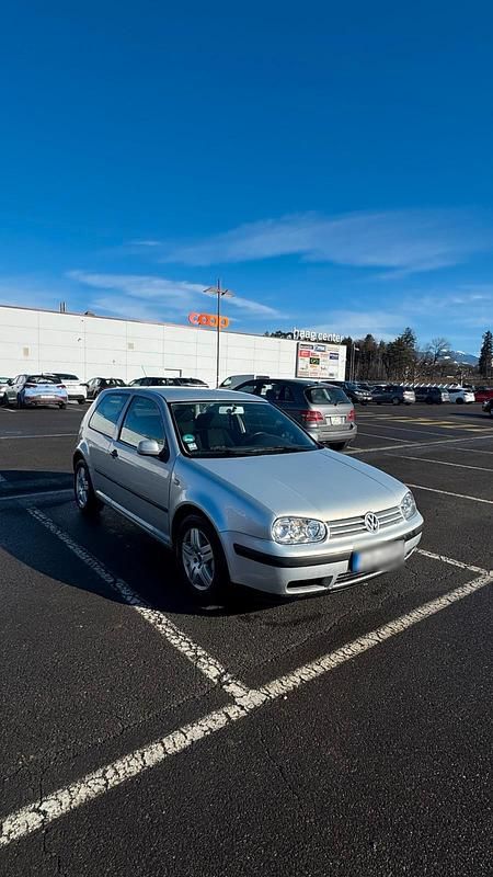 Gebraucht VW Golf IV 75 PS (55 kW) 1999 Silber Kleinwagen