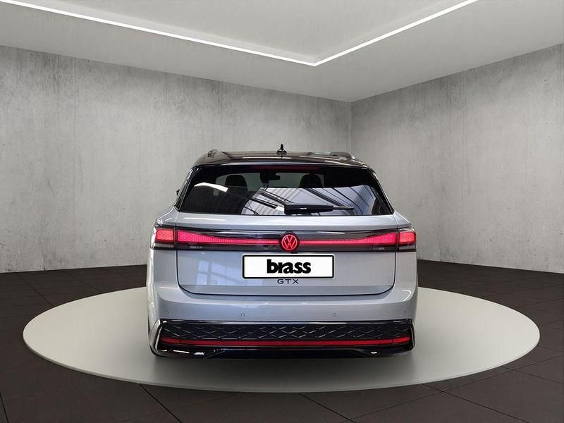 Neu VW ID.7 GTX 250 kW (340 PS) 2026 Silber Kombi