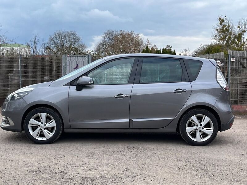 Gebraucht Renault Scénic III Dynamique 140 PS (102 kW) 2013 Silber Van / Kleinbus