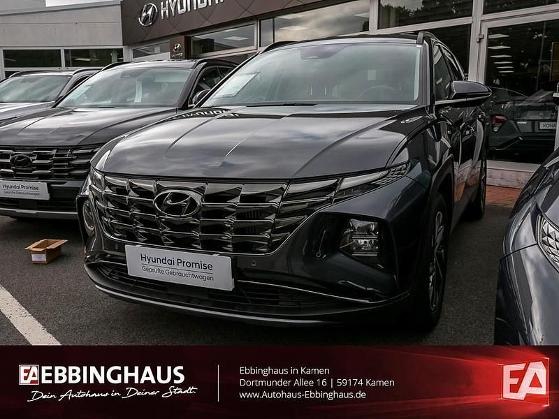 Grau Gebraucht 2021 Hyundai Tucson Trend SUV | 22.890 € (Superpreis) - Bild 1/4