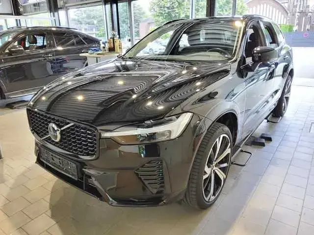 Gebraucht Volvo XC60 145 PS (106 kW) 2023 SUV