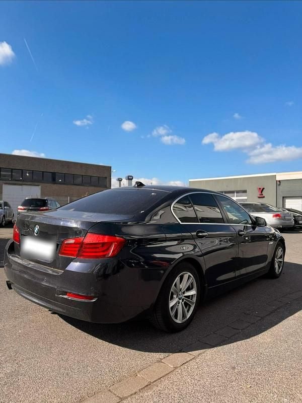 Gebraucht BMW 523 204 PS (150 kW) 2010 Limousine