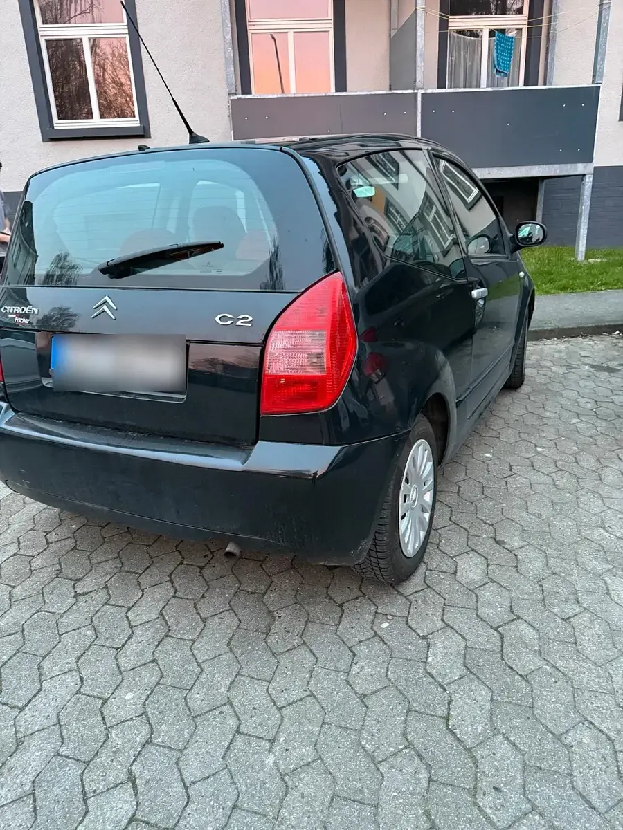 Gebraucht Citroën C2 60 PS (44 kW) 2005 Schwarz Kleinwagen