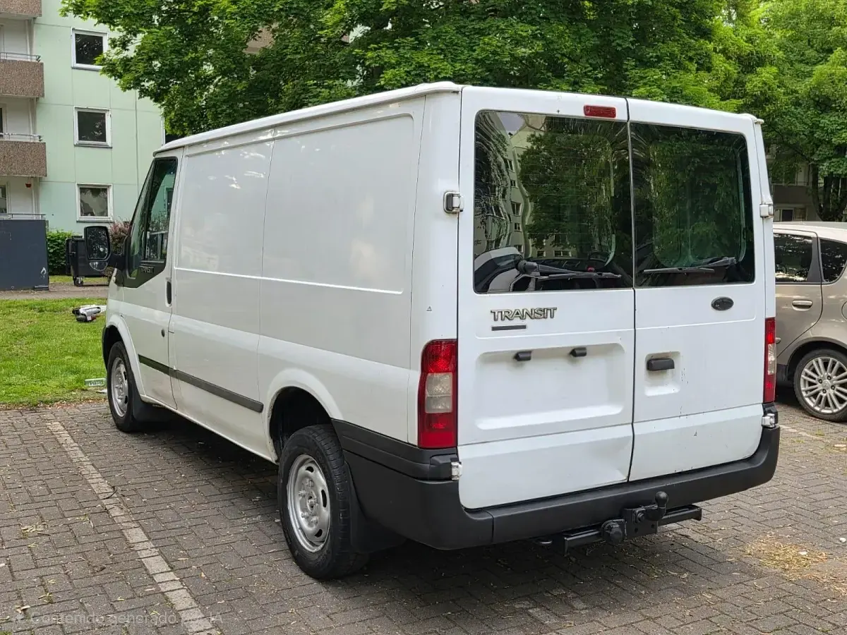 Gebraucht Ford Transit 120 PS (88 kW) 2009 Weiß Van / Kleinbus