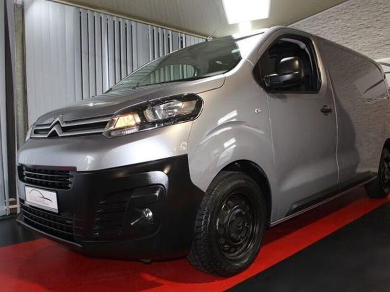 Gebraucht Citroën Jumpy 144 PS (105 kW) 2023 Silber Van / Kleinbus