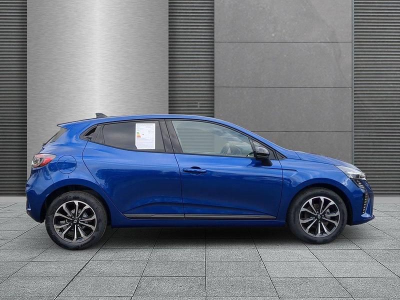 Ny Renault Clio V Techno 2025 Blå Hatchback