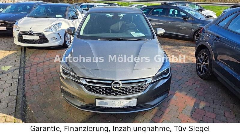 Gebraucht Opel Astra 150 PS (110 kW) 2017 Grau Limousine