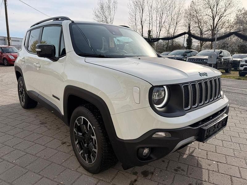 Gebraucht Jeep Renegade Trailhawk 241 PS (177 kW) 2023 Weiß SUV