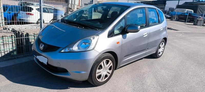 Silber Gebraucht 2009 Honda Jazz Kleinwagen | 3.990 € (Guter Preis) - Bild 1/4