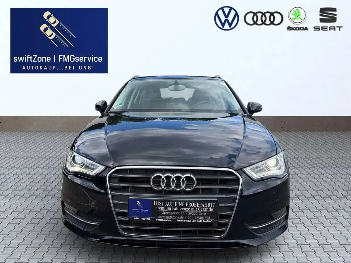 Gebraucht Audi A3 Attraction 122 PS (89 kW) 2014 Schwarz Kombi