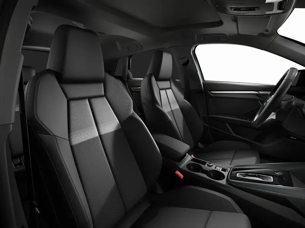 Gebraucht Audi A3 Comfort 204 PS (150 kW) 2025 Grau Limousine