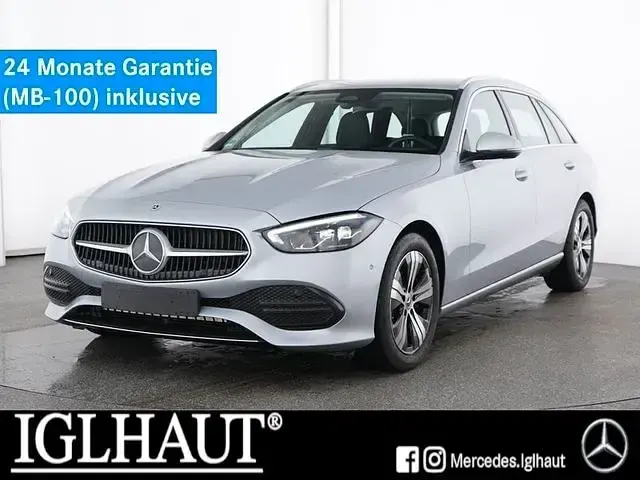 Usado Mercedes C220 Avantgarde 197 HP (144 kW) 2025 Sedan