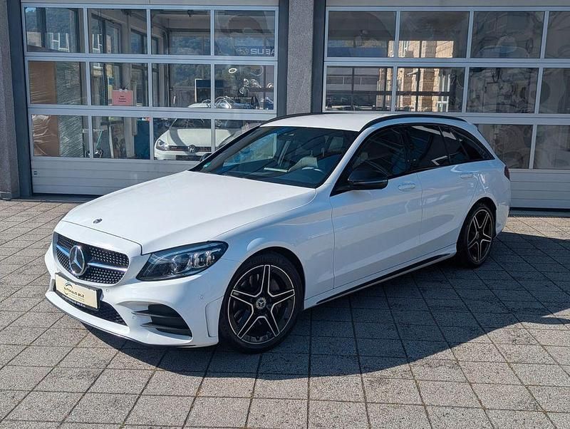 Gebraucht Mercedes C300 Business 258 PS (189 kW) 2020 Polarweiss Kombi