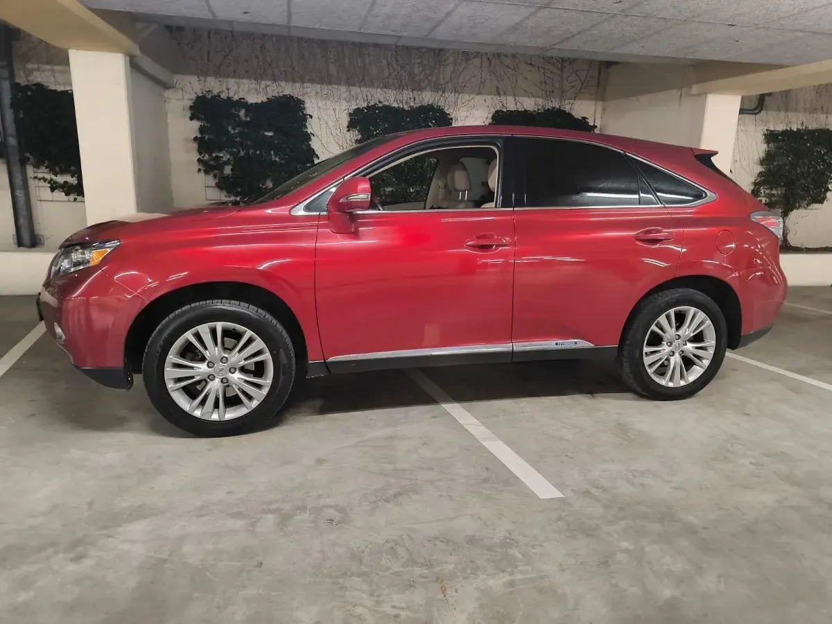 Gebraucht Lexus RX450h Executive Line 299 PS (219 kW) 2010 Rot SUV