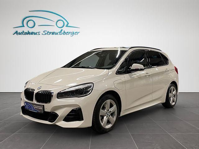 Gebraucht BMW 225 M Sport 136 PS (100 kW) 2020 Weißkeine angabe Van / Kleinbus
