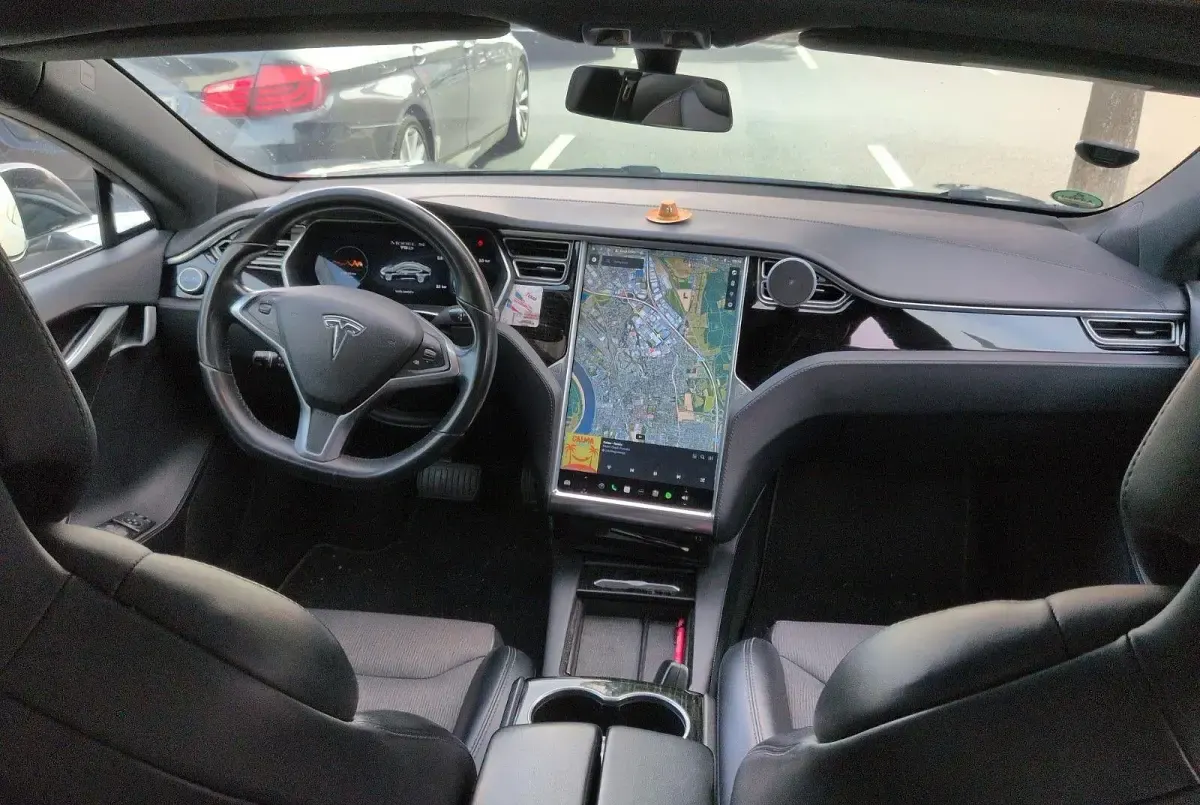 Gebraucht Tesla Model S 244 kW (332 PS) 2017 Schwarz Kleinwagen