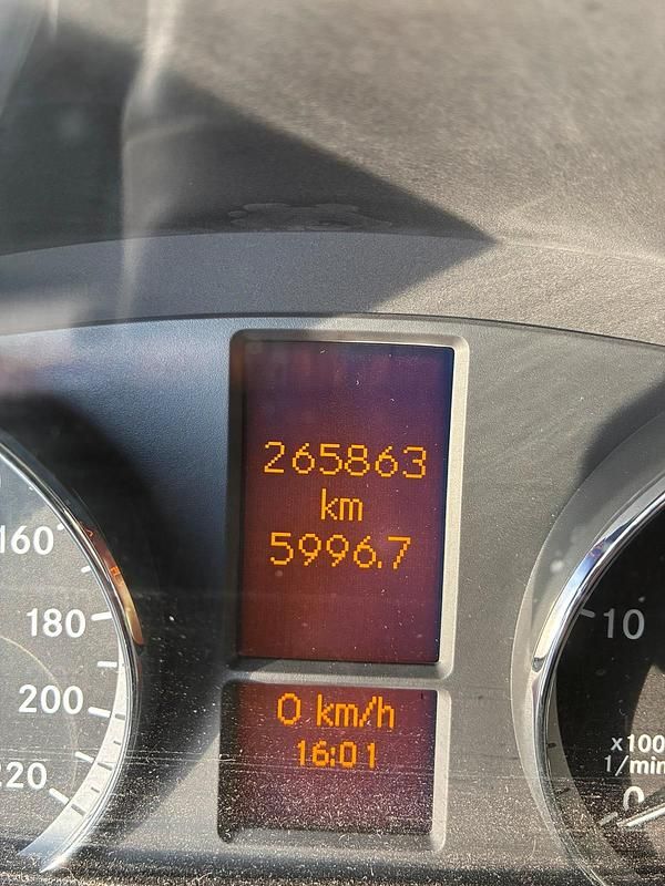 Gebraucht Mercedes Vito 150 PS (110 kW) 2007 Silber Van