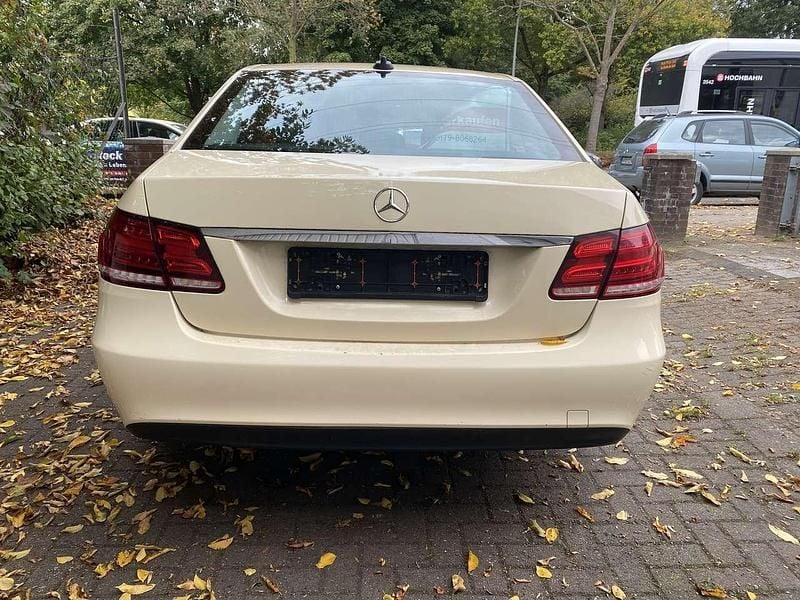Gebraucht Mercedes E200 136 PS (100 kW) 2014 Limousine