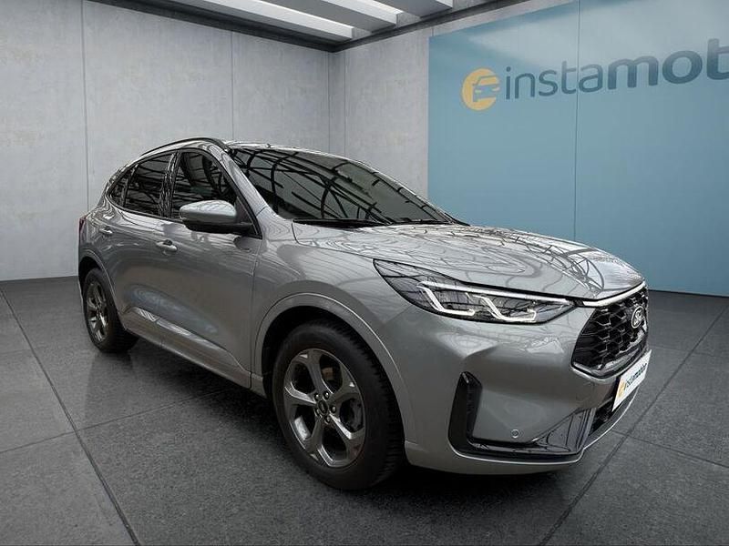 Gebraucht Ford Kuga ST-Line 186 PS (136 kW) 2025 Silber SUV
