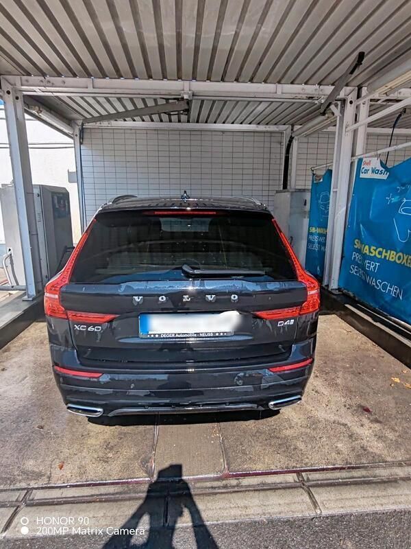 Schwarz Gebraucht 2019 Volvo XC60 R-Design SUV | 28.700 € (Fairer Preis) - Bild 1/4