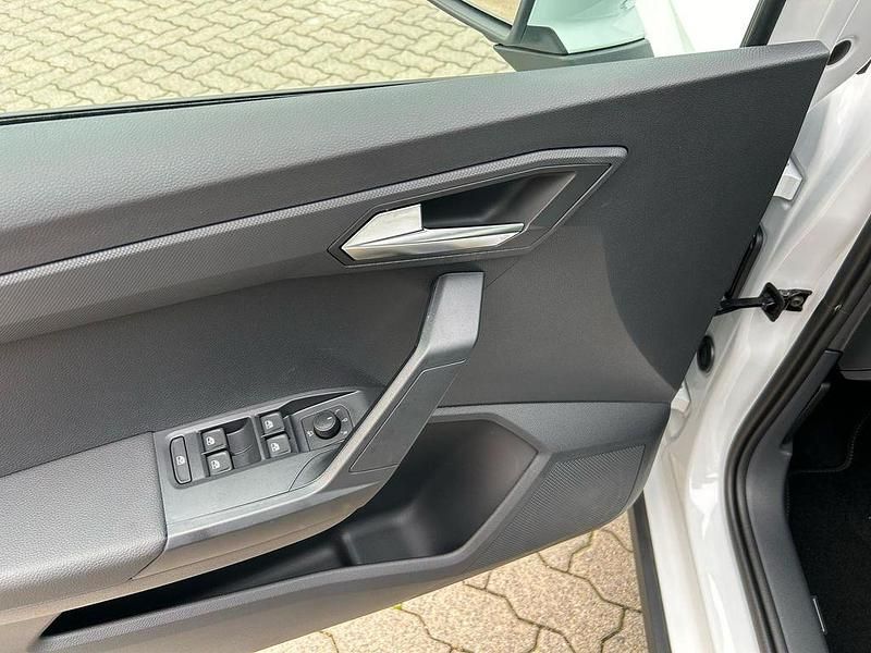 Neu Seat Arona Style 95 PS (69 kW) 2025 Weiß SUV