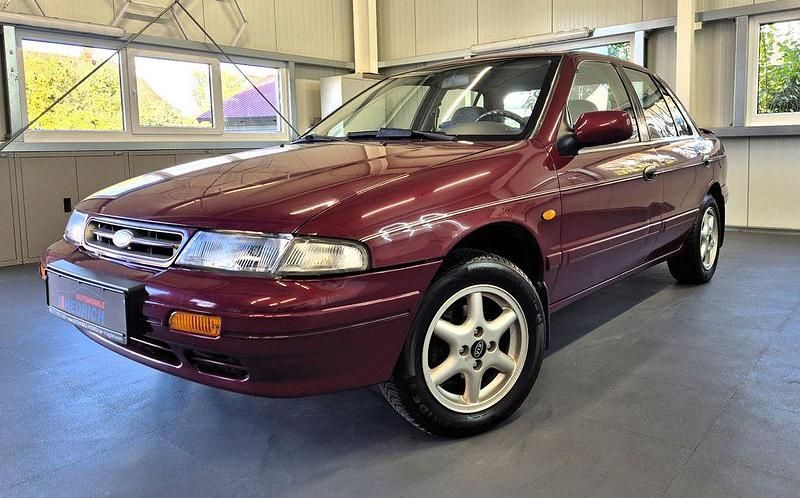 Gebraucht Kia Sephia 80 PS (58 kW) 1995 Violet Limousine