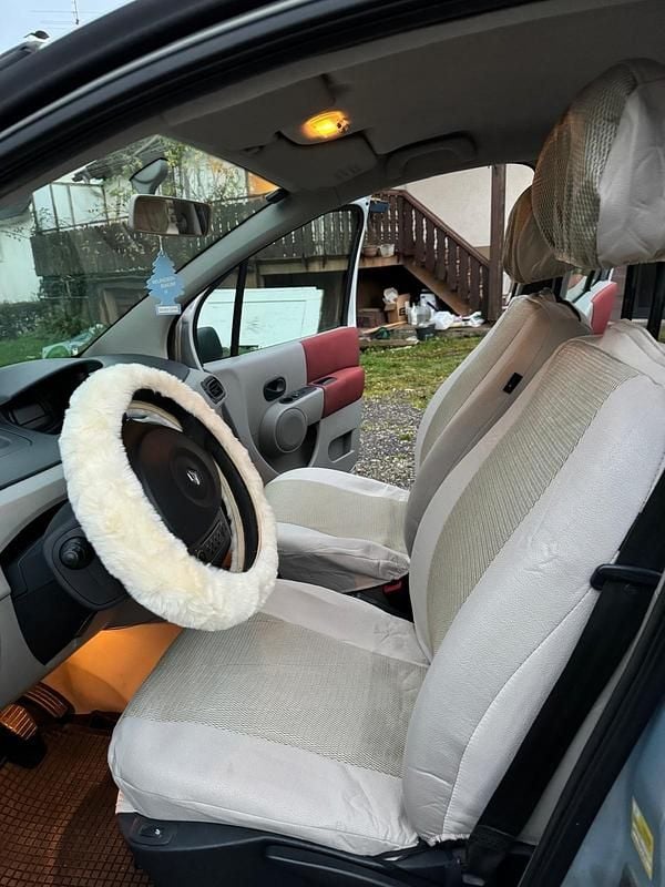 Gebraucht Renault Modus 75 PS (55 kW) 2005 Grau Van / Kleinbus