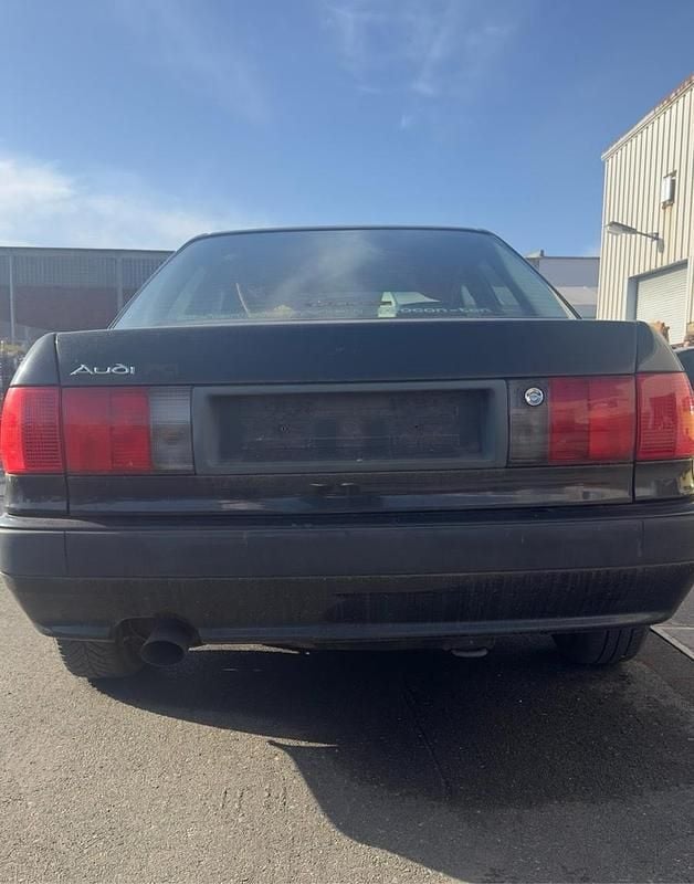 Gebraucht Audi 80 90 PS (66 kW) 1991 Schwarz Limousine