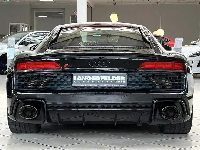 Gebraucht Audi R8 Coupé Ambiente 570 PS (419 kW) 2020 Mythosschwarz metallic Coupé