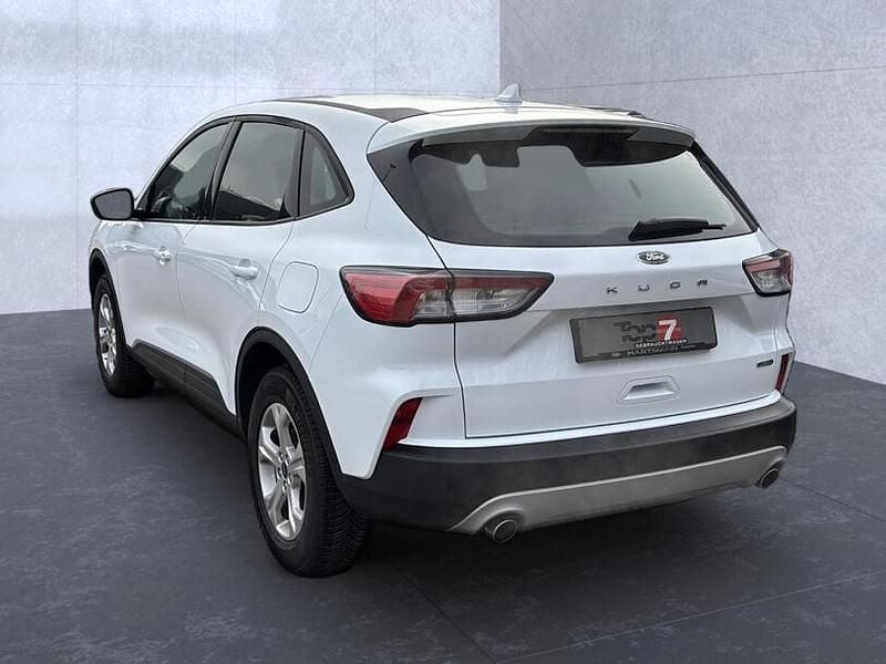 Gebraucht Ford Kuga Cool & Connect 224 PS (164 kW) 2022 Frostweiß SUV