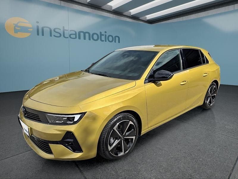 Gelb Gebraucht 2024 Opel Astra Limousine | 22.249 € (Superpreis) - Bild 1/4