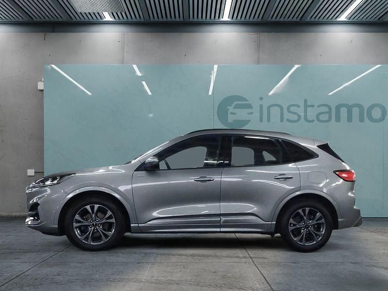 Gebraucht Ford Kuga 120 PS (88 kW) 2024 Silber SUV