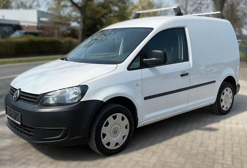 Second-hand VW Caddy 102 CP (75 kW) 2012 Alb Monovolum