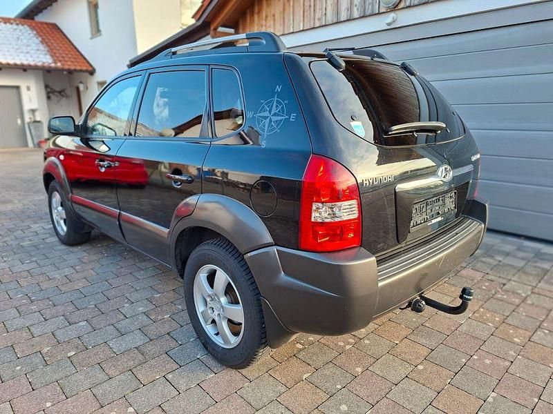 Schwarz Gebraucht 2005 Hyundai Tucson GLS SUV | 3.900 € (Fairer Preis) - Bild 1/4