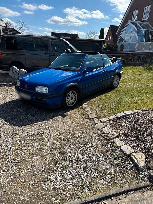 Gebraucht VW Golf Cabriolet Conceptline 101 PS (74 kW) 1997 Blau Cabrio