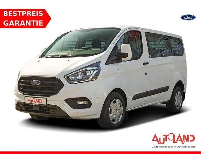 Second-hand Ford Transit Custom 131 CP (96 kW) 2023 Alb Monovolum
