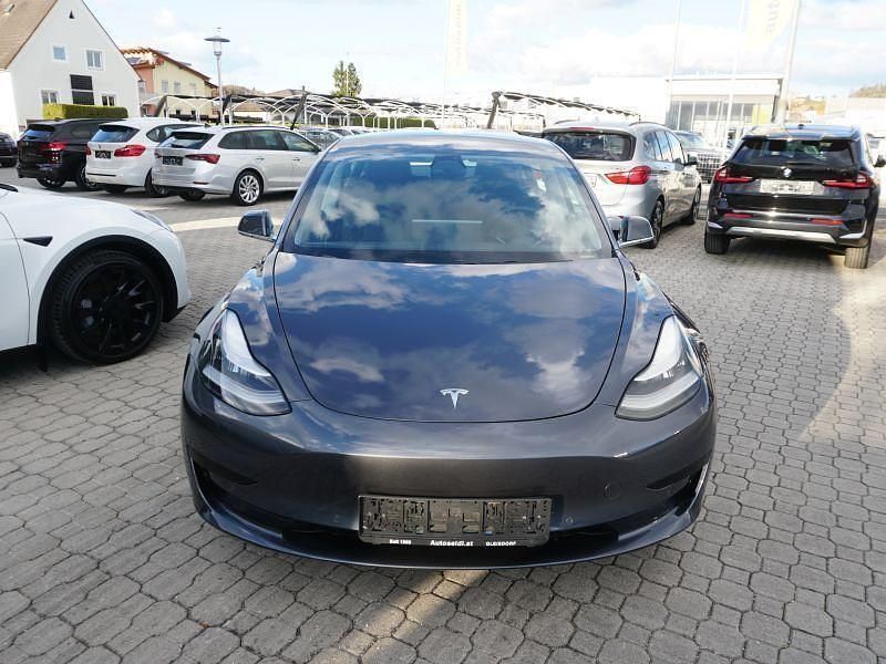 Gebraucht Tesla Model 3 Standard Range 225 kW (306 PS) 2019 Grau Limousine