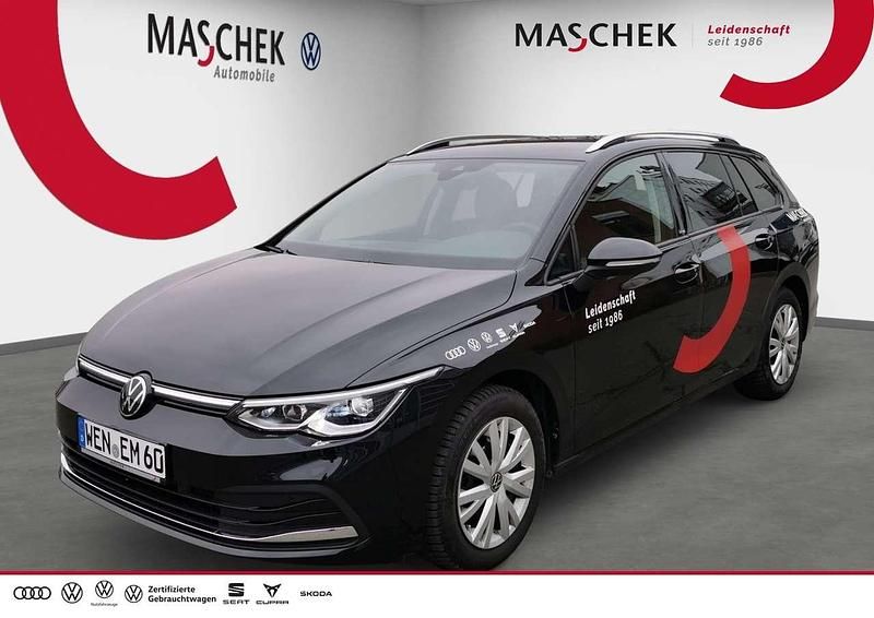 Deep black perleffekt Gebraucht 2023 VW Golf VIII Move Kombi | 28.400 € (Etwas zu teuer) - Bild 1/4