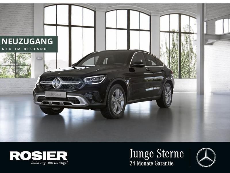 Schwarz Gebraucht 2021 Mercedes GLC300 Coupé | 45.890 € (Fairer Preis) - Bild 1/4