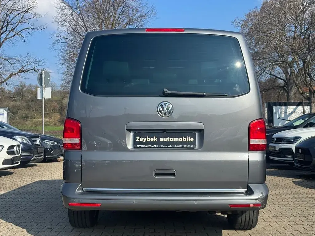 Używany VW T5 Highline 204 KM (150 kW) 2013 Szary Van