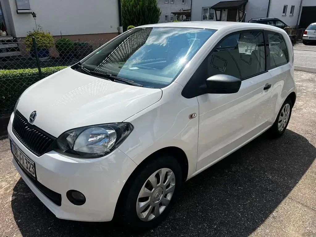 Gebraucht Skoda Citigo Active 75 PS (55 kW) 2015 Weiß Kleinwagen