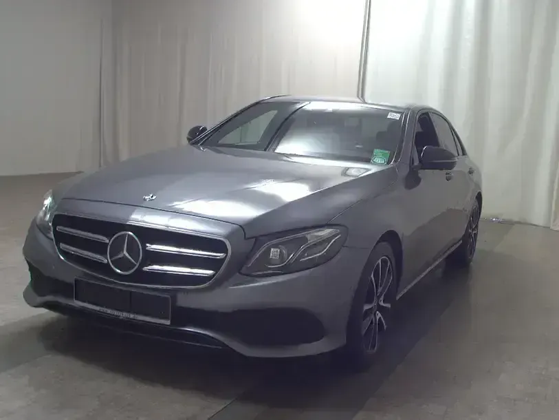 Gebraucht Mercedes E450 Avantgarde 367 PS (269 kW) 2019 Grau Limousine