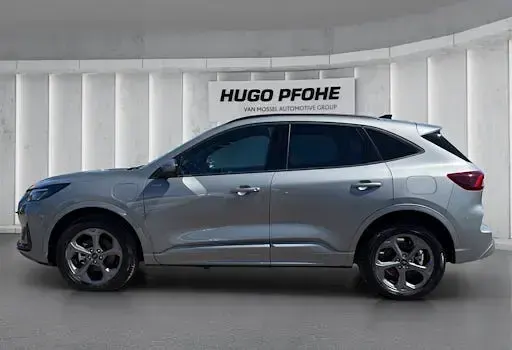 Gebraucht Ford Kuga ST-Line 243 PS (178 kW) 2025 Silber SUV