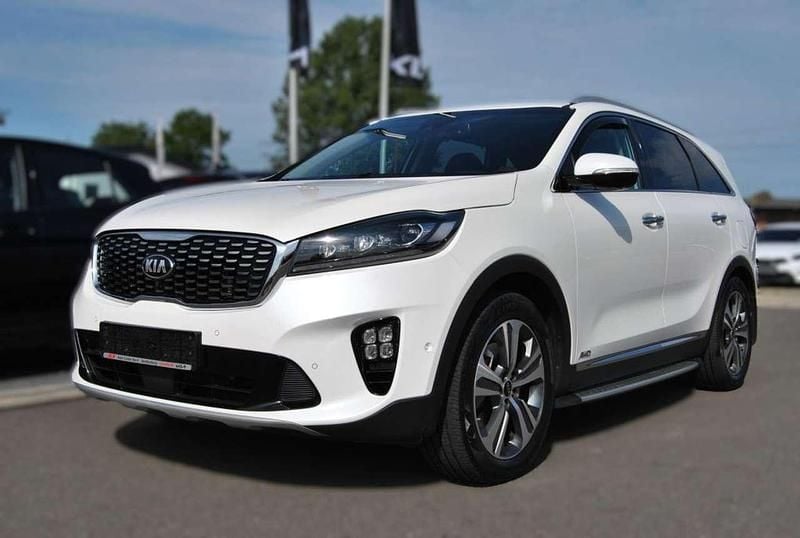 Schneeweiß Gebraucht 2019 Kia Sorento GT-Line SUV | 23.900 € (Guter Preis) - Bild 1/4
