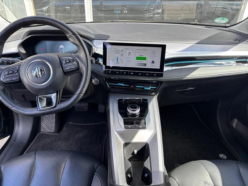 Gebraucht MG MG5 EV Luxury 130 kW (177 PS) 2022 Schwarz Kombi