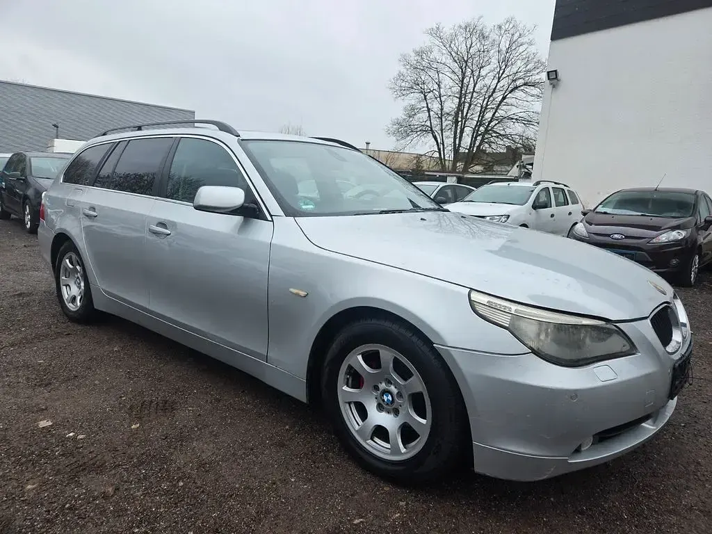 Brugt BMW 525 177 HK (130 kW) 2005 Sølv Stationcar