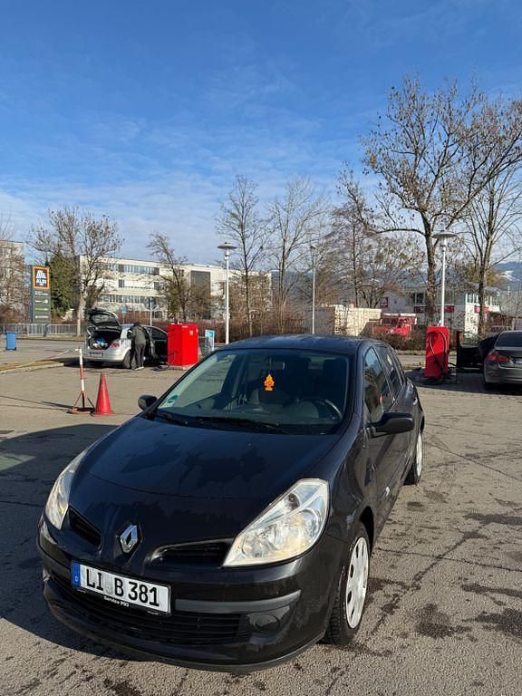 Gebraucht Renault Clio II Expression 75 PS (55 kW) 2009 Schwarz Limousine